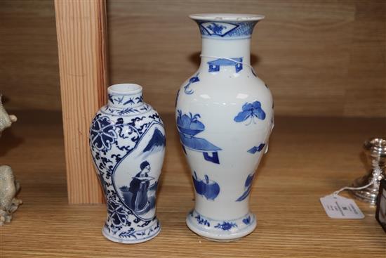 Two Chinese blue and white figure vases, 19th century tallest 20cm